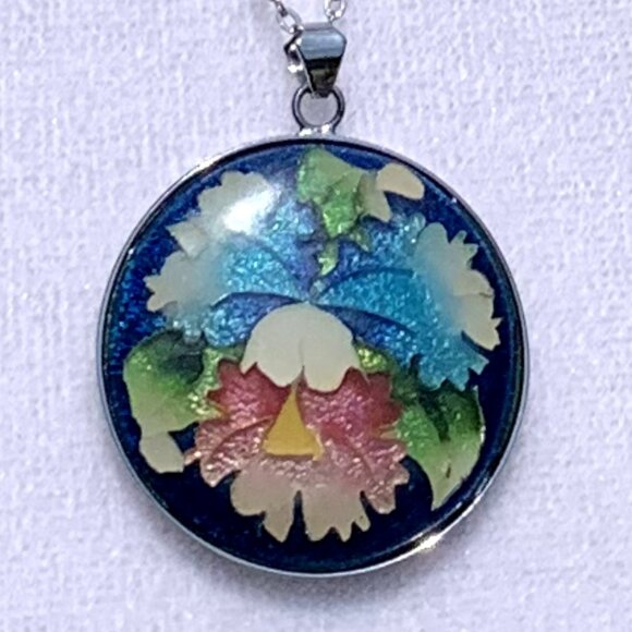 Vtg Asian Lily Floral Cloisonne Necklace and Screw Back Earring Set - Picture 4 of 13